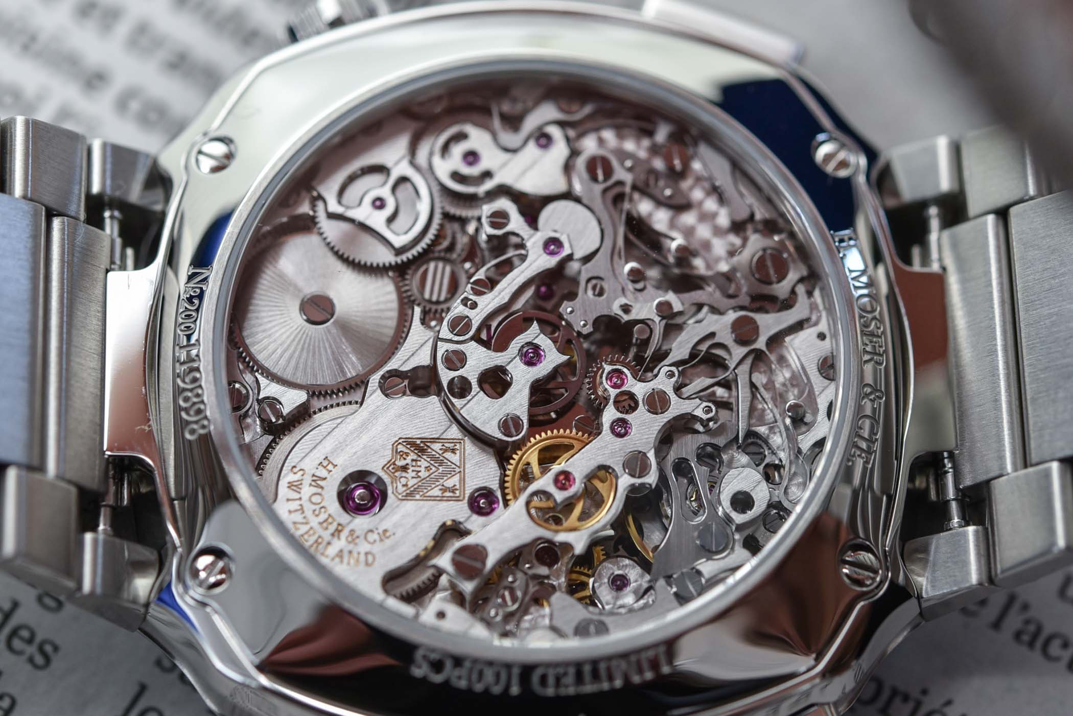 H-Moser-Cie-Streamliner-Flyback-Chronograph-Automatic-Review-6.jpg